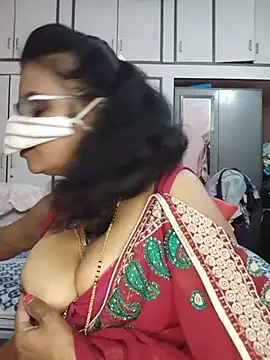 Snapshot of Kannada_telugu_lesbians chatting on 06/16/26, 04:26 Kannada telugu lesbians online show from 06/16/26, 04:26