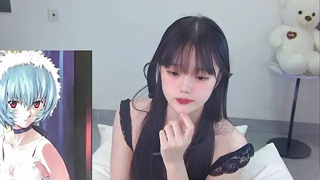 Evil-Bunny007 online show from 06/03/26, 02:33