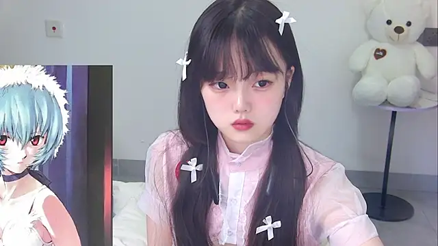 Evil-Bunny007 online show from 06/04/26, 12:22