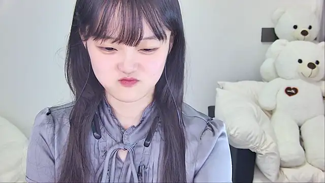 Evil-Bunny007 online show from 06/14/26, 12:29