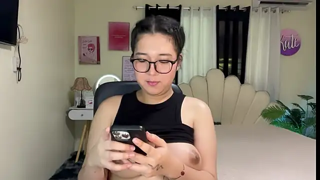 RingMyBelle online show from 06/22/26, 03:25