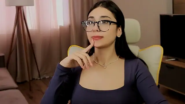 honeylanaa online show from 06/09/26, 04:13