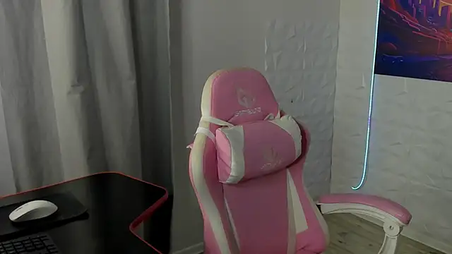 Mary F0x online show from 06/02/26, 08:05