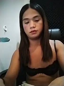Snapshot of bigcock_francine chatting on 06/16/26, 10:40 bigcock francine online show from 06/16/26, 10:40