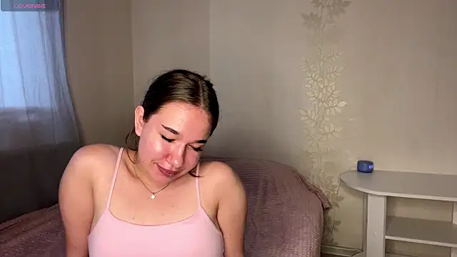 Snapshot of JanellSanschagrin chatting on 07/18/26, 11:36 JanellSanschagrin online show from 07/18/26, 11:36