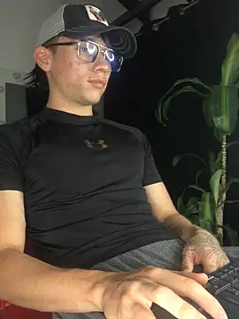 Salvatore angelo online show from 05/27/26, 03:03