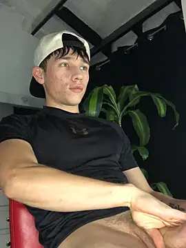 Salvatore angelo online show from 06/02/26, 03:30