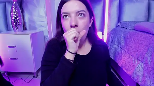 Sara Deen online show from 06/18/26, 11:36