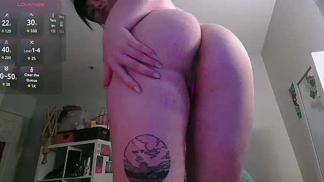 prettybird06 online show from 07/08/26, 03:44