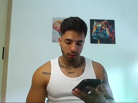 Snapshot of Jacobb_Phoenix chatting on 07/15/26, 04:34 Jacobb Phoenix online show from 07/15/26, 04:34