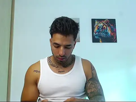 Snapshot of Jacobb_Phoenix chatting on 07/16/26, 04:24 Jacobb Phoenix online show from 07/16/26, 04:24