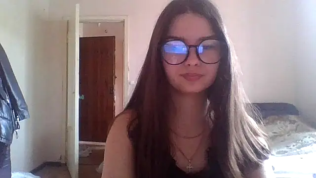 Snapshot of Bellochka201 chatting on 06/08/26, 08:48 Bellochka201 online show from 06/08/26, 08:48