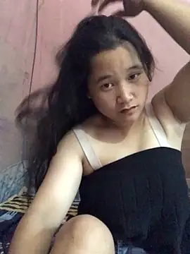 Ninaa01 online show from 05/15/26, 05:03