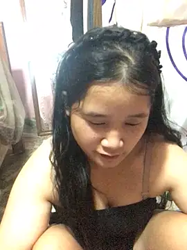 Ninaa01 online show from 05/18/26, 02:45