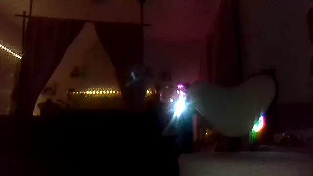 Snapshot of NailGoddessnow chatting on 03/22/26, 08:29 NailGoddessnow online show from 03/22/26, 08:29