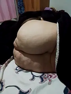 Snapshot of MegaAssMature chatting on 06/14/26, 07:54 MegaAssMature online show from 06/14/26, 07:54