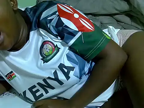 Prettybootty online show from 06/21/26, 09:28