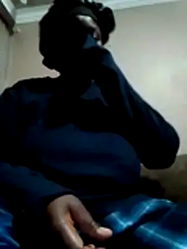 Snapshot of sweetpussyA chatting on 06/03/26, 10:26 sweetpussyA online show from 06/03/26, 10:26
