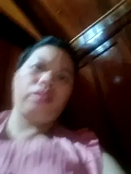 Snapshot of -Yeyi- chatting on 05/27/26, 02:58 -Yeyi- online show from 05/27/26, 02:58