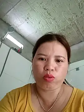 Snapshot of -Yeyi- chatting on 06/16/26, 09:34 -Yeyi- online show from 06/16/26, 09:34