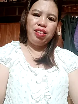 Snapshot of -Yeyi- chatting on 06/29/26, 11:49 -Yeyi- online show from 06/29/26, 11:49