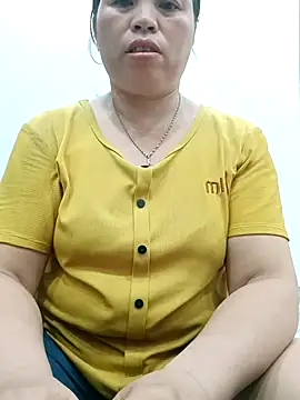 Snapshot of -Yeyi- chatting on 07/01/26, 03:12 -Yeyi- online show from 07/01/26, 03:12