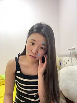 Snapshot of yu598188 chatting on 06/19/26, 03:11 yu598188 online show from 06/19/26, 03:11
