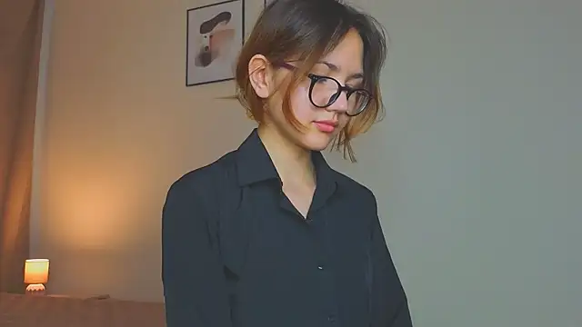 FrediaPfeiff online show from 06/25/26, 04:12