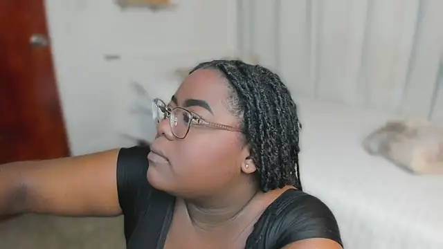 Ayanaa Ebony  online show from 06/11/26, 11:19