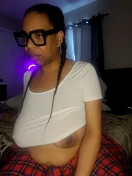 KinkeeKaee online show from 05/21/26, 03:19