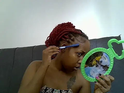 Bianca0011 online show from 06/18/26, 05:51
