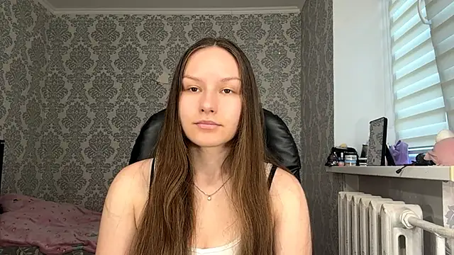 ShaylaChong online show from 07/01/26, 04:03