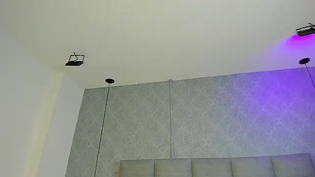 Snapshot of Kimberlyy- chatting on 05/21/26, 11:50 Kimberlyy- online show from 05/21/26, 11:50