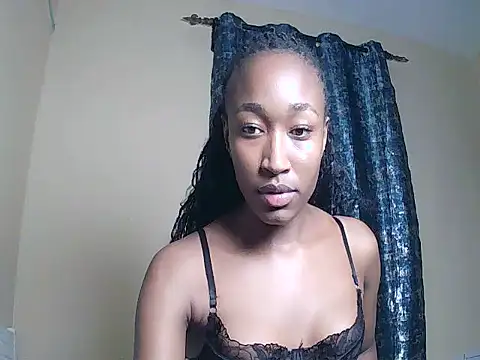 pinky aura22 online show from 05/20/26, 06:36