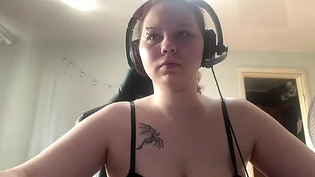 Redhair girl online show from 05/27/26, 02:03