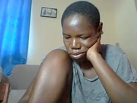 Snapshot of Blacksexyqueen24 chatting on 06/22/26, 05:15 Blacksexyqueen24 online show from 06/22/26, 05:15