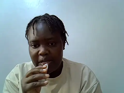 Snapshot of sweetblanka chatting on 06/28/26, 09:15 sweetblanka online show from 06/28/26, 09:15