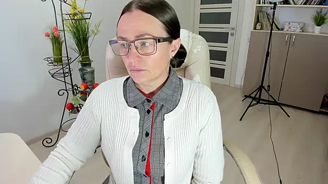 Vika73 online show from 12/04/25, 10:46