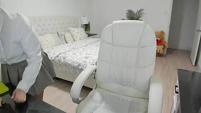 Vika73 online show from 02/20/26, 12:27