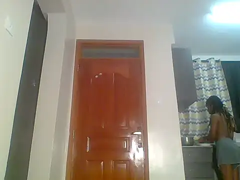 Snapshot of kee_vigin chatting on 06/06/26, 04:44 kee vigin online show from 06/06/26, 04:44