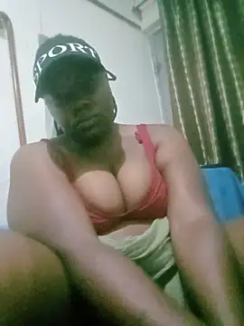 Snapshot of Alexxxy_23 chatting on 05/21/26, 07:10 Alexxxy 23 online show from 05/21/26, 07:10