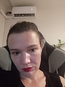 SarahSimpson online show from 08/04/26, 05:48