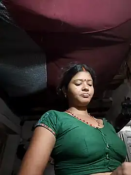 Snapshot of your-candy-cam chatting on 06/24/26, 12:53 your-candy-cam online show from 06/24/26, 12:53