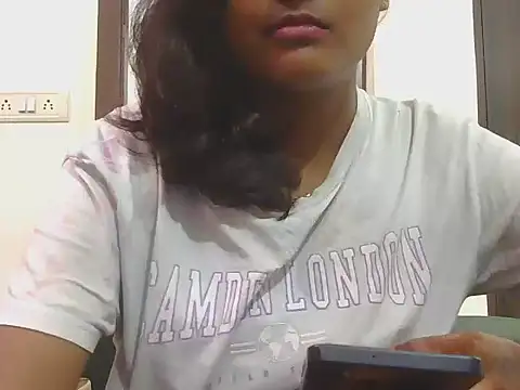 Snapshot of Diana_Penty chatting on 07/11/26, 05:04 Diana Penty online show from 07/11/26, 05:04