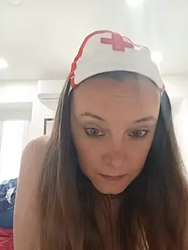 Snapshot of MissDiavoletta chatting on 05/18/26, 01:39 MissDiavoletta online show from 05/18/26, 01:39