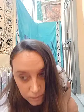 Snapshot of MissDiavoletta chatting on 05/25/26, 01:28 MissDiavoletta online show from 05/25/26, 01:28