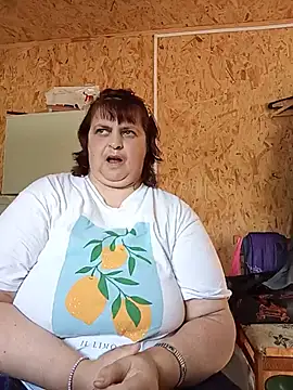 Snapshot of LisichkaOksana chatting on 06/26/26, 09:03 LisichkaOksana online show from 06/26/26, 09:03