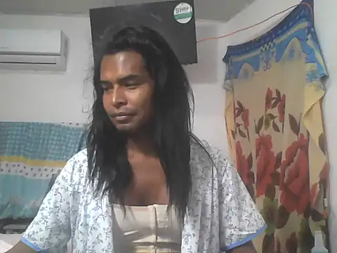 Snapshot of sexycock-hard chatting on 05/20/26, 01:06 sexycock-hard online show from 05/20/26, 01:06