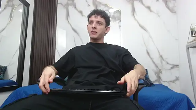 keen black  online show from 05/20/26, 02:51