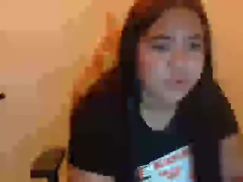 Snapshot of micaella04 chatting on 06/05/26, 01:12 micaella04 online show from 06/05/26, 01:12